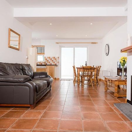 Kilkee Townhouse By Trident Holiday Homes Экстерьер фото